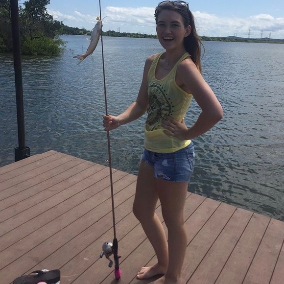 Meet your Posher, Ashley - Picture 6 of 8